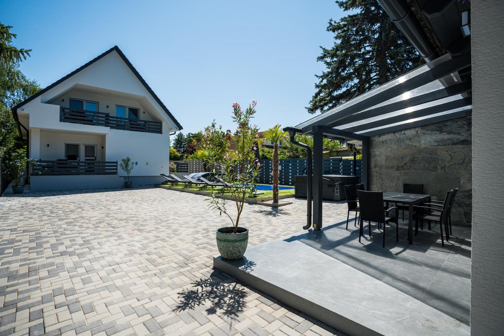 Balatonic Lime Apartmanhaz Siofok Dış mekan fotoğraf