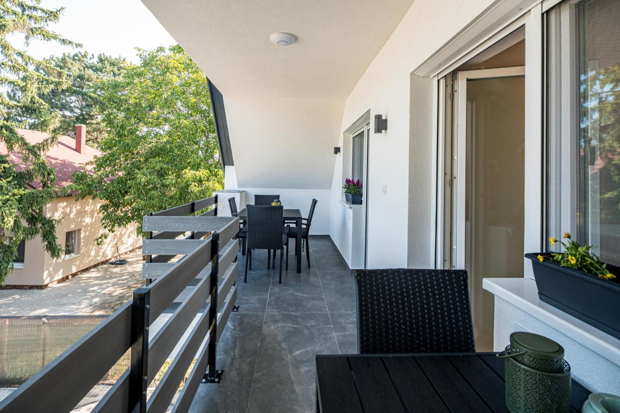 Balatonic Lime Apartmanhaz Siofok Dış mekan fotoğraf