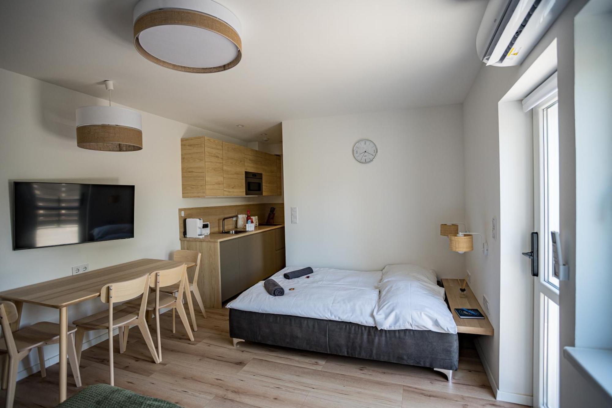 Balatonic Lime Apartmanhaz Siofok Dış mekan fotoğraf